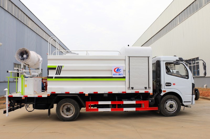 國(guó)六東風(fēng)大多利卡 8噸 抑塵車